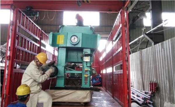 壓濾機供應(yīng)發(fā)貨現(xiàn)場